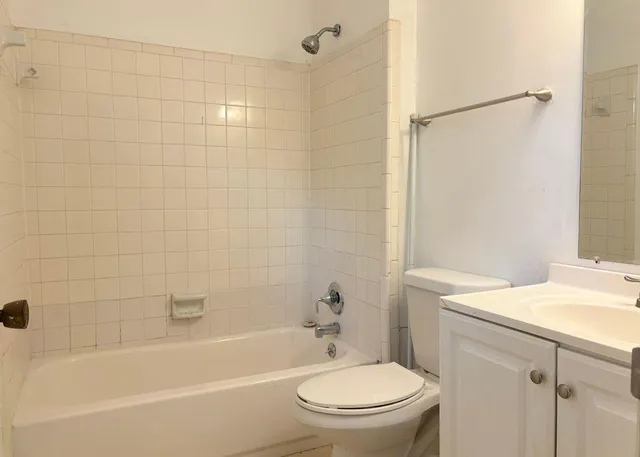 $2,000 | 204 Bridgecreek Drive, Goose Creek, SC 29445