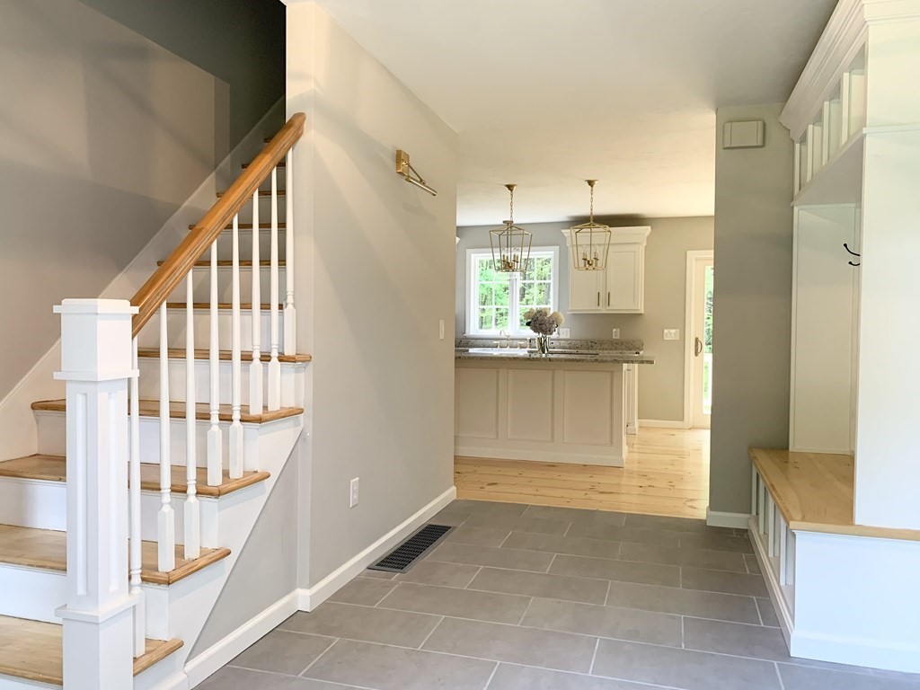 95 Rondeau Street Palmer, MA 01069 - Photo 6 of 14 Gallery Image 6