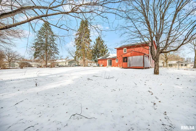 $315,000 | 5000 East Richland Avenue, Chillicothe, IL 61523