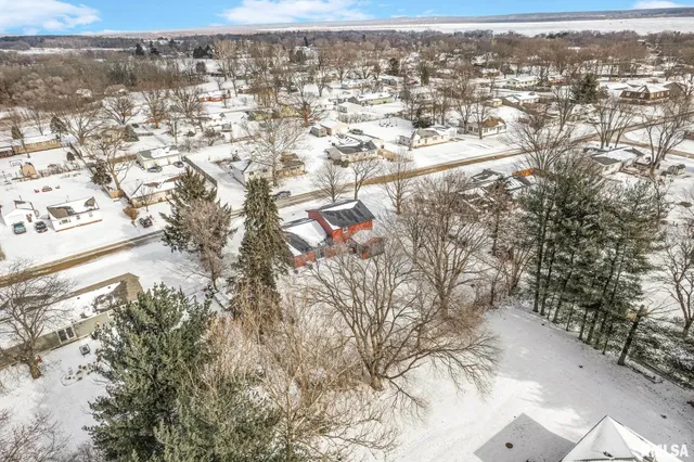 $315,000 | 5000 East Richland Avenue, Chillicothe, IL 61523