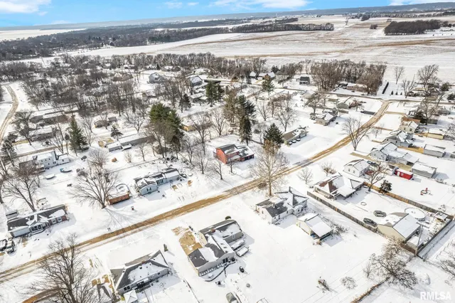 $315,000 | 5000 East Richland Avenue, Chillicothe, IL 61523