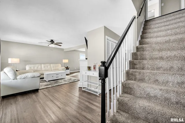 $315,000 | 5000 East Richland Avenue, Chillicothe, IL 61523