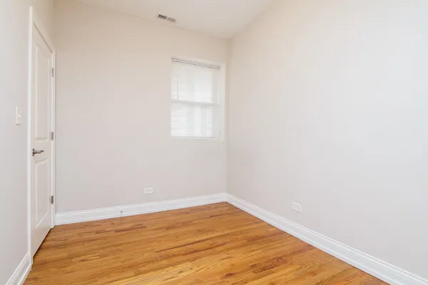 $1,450 | 4905 West Cuyler Avenue, Unit 1, Chicago, IL 60641