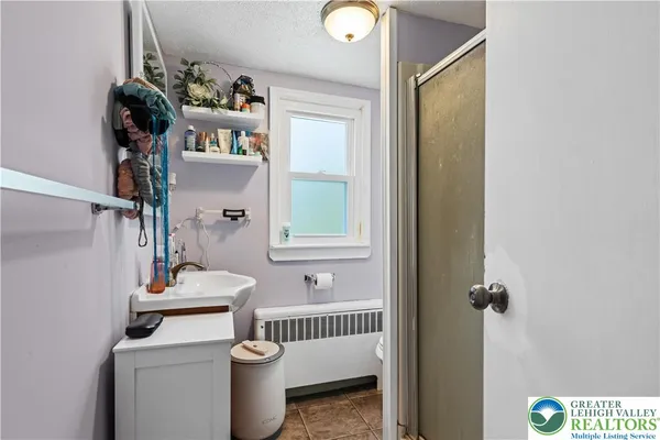 $515,000 | 724 Krocks Court, Lower Macungie Township, PA 18106