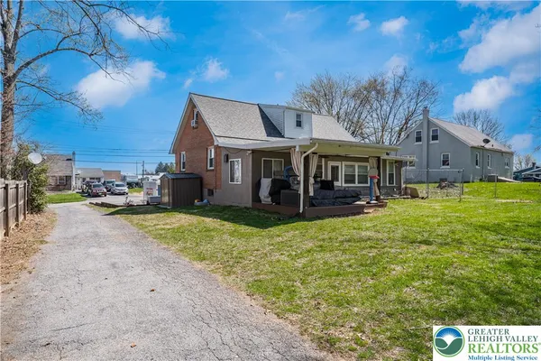 $515,000 | 724 Krocks Court, Lower Macungie Township, PA 18106