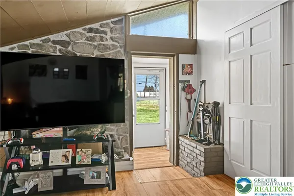 $515,000 | 724 Krocks Court, Lower Macungie Township, PA 18106