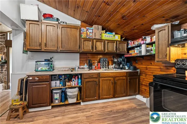 $515,000 | 724 Krocks Court, Lower Macungie Township, PA 18106