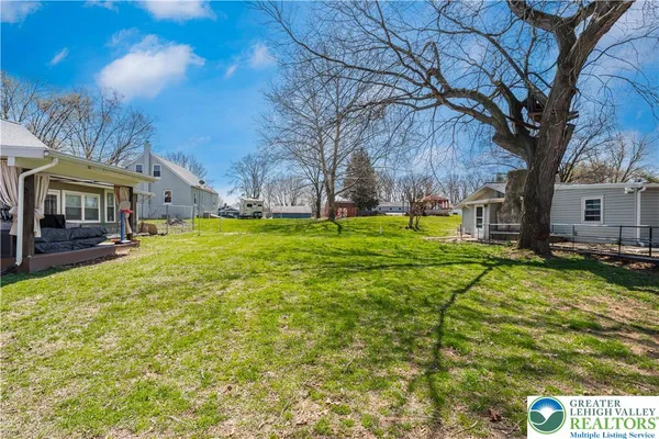 $515,000 | 724 Krocks Court, Lower Macungie Township, PA 18106