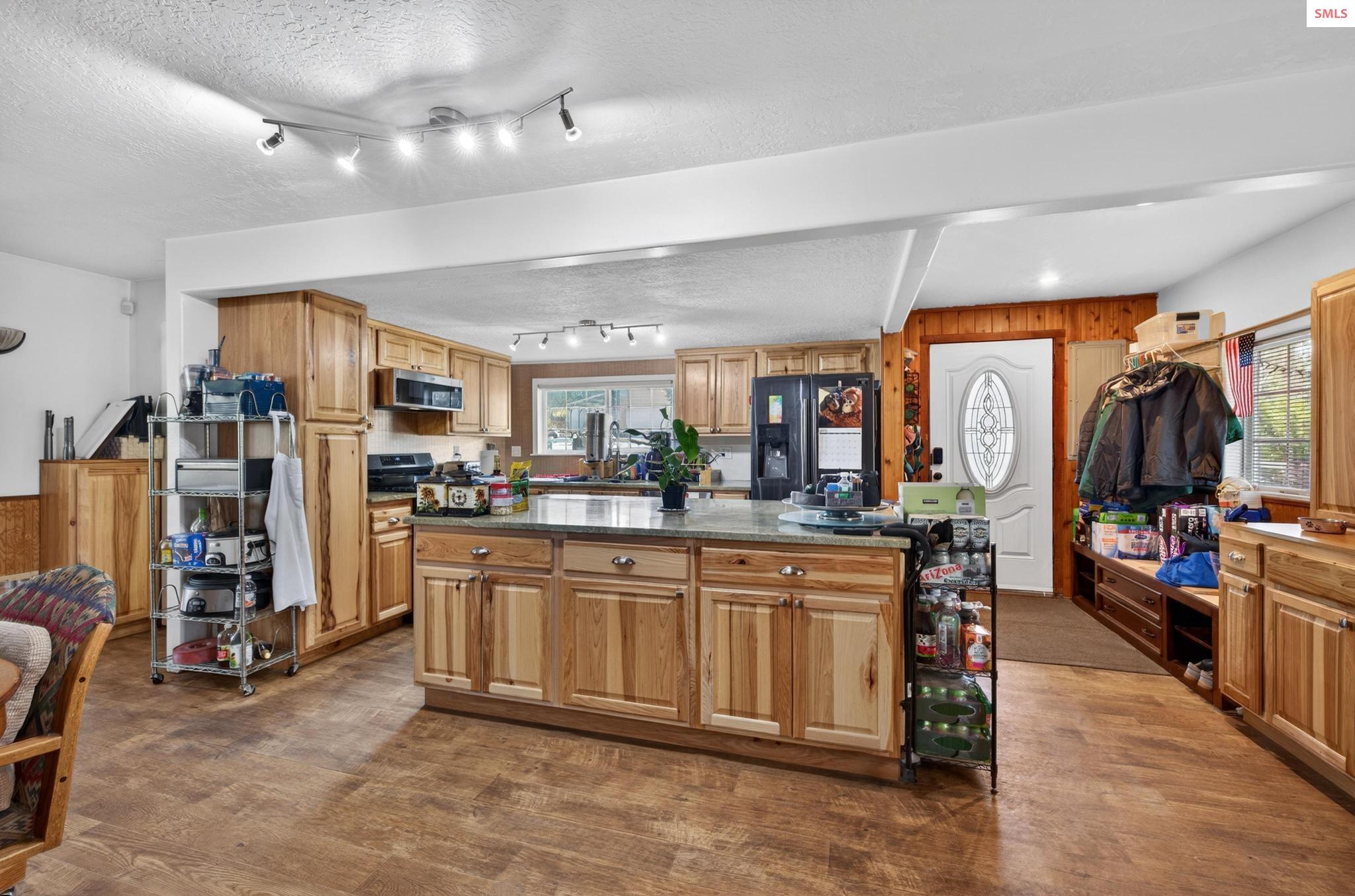 114 Bayview Road Athol, ID 83801 - Photo 12 of 85
