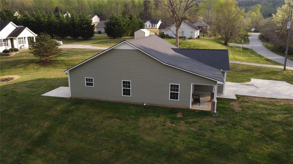 67 Helton Road Cleveland, GA 30528 - Photo 5 of 22