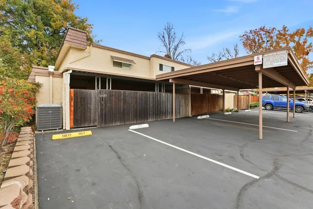 a view of a house with a garage