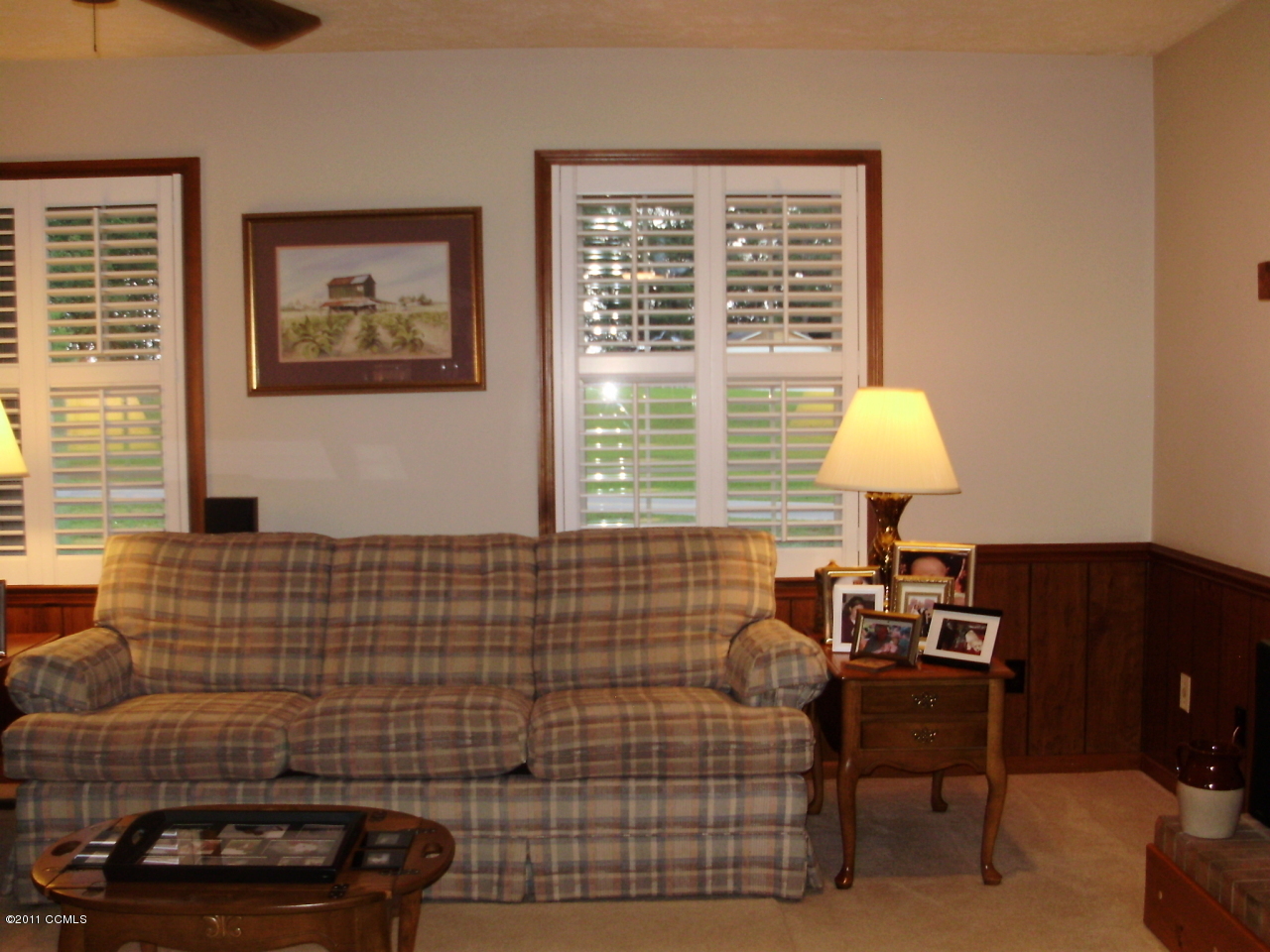 880 Bass Lake Road Clinton, NC 28328 - Photo 2 of 21 LIVING ROOM