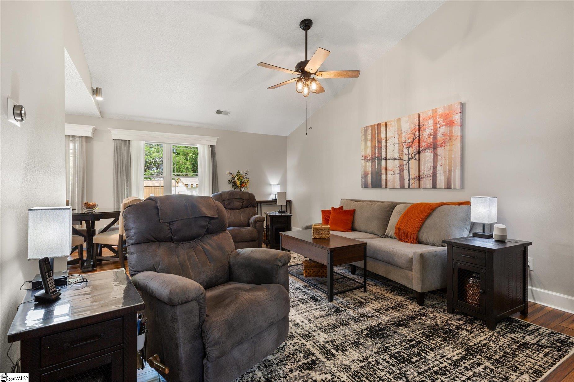 402 Ariel Court Fountain Inn, SC 29644 - Photo 5 of 35 Gallery Image 5