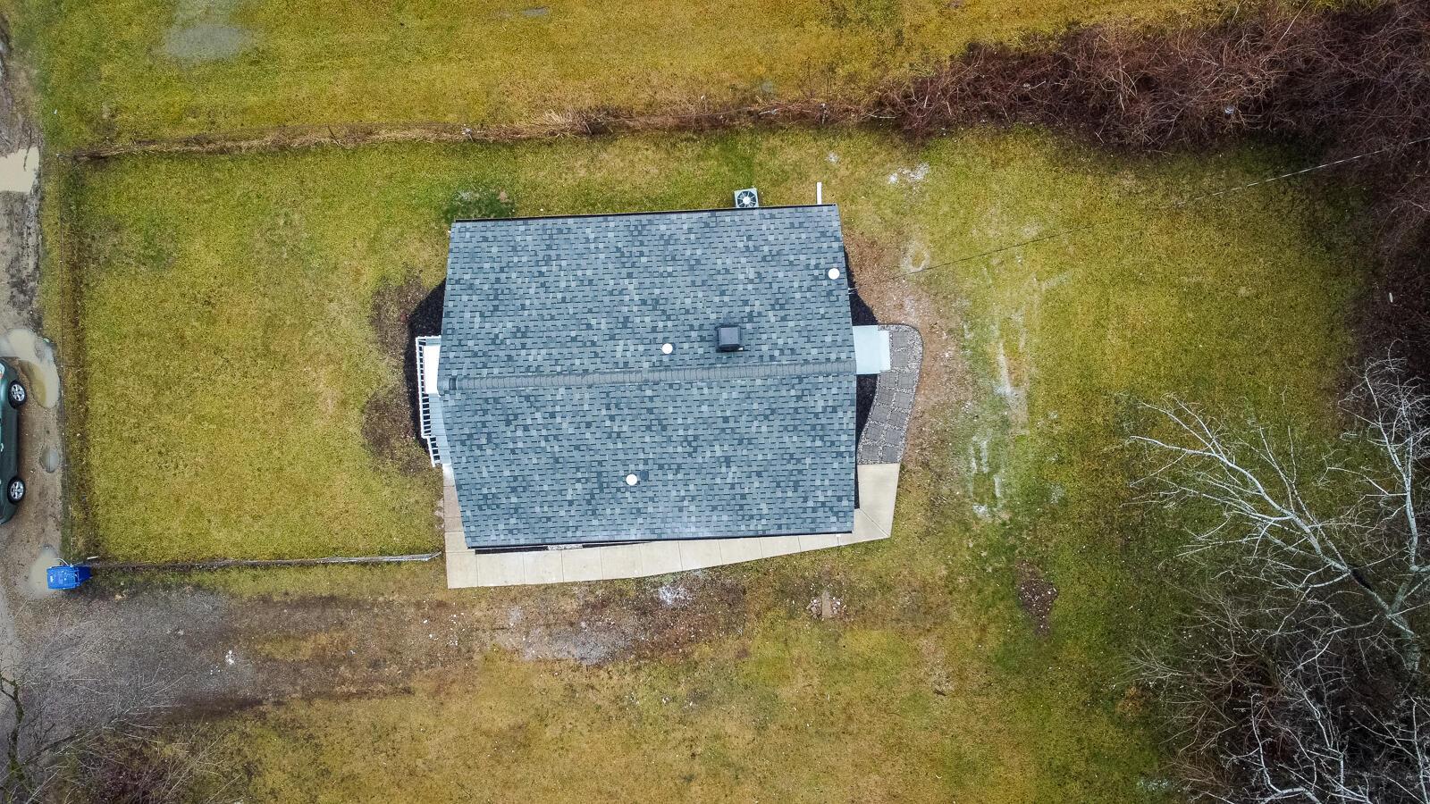 1525 Delbert Road Columbus, OH 43219 - Photo 10 of 30 1525 Delbert-26
