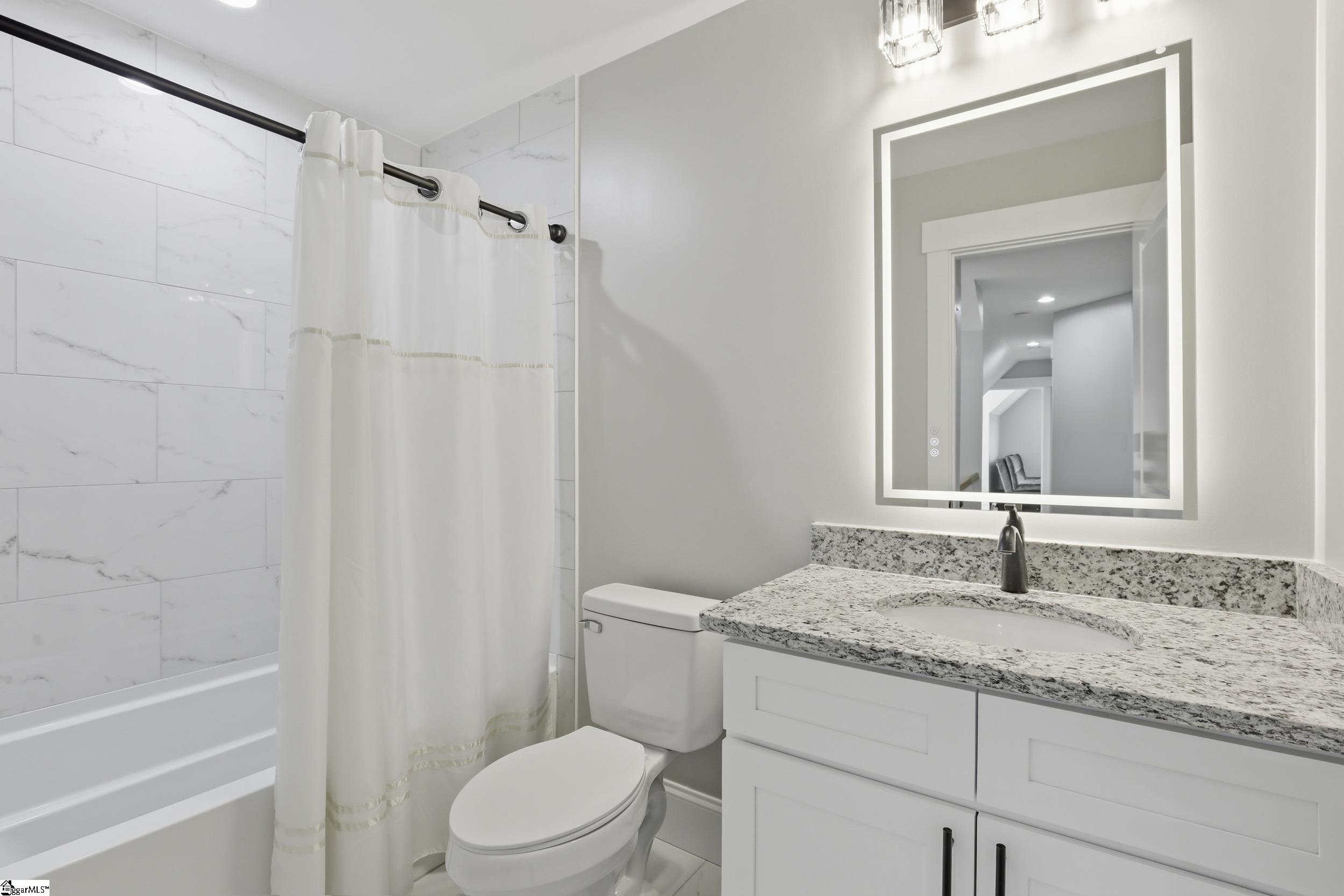 100 Courtyard Drive Anderson, SC 29621 - Photo 22 of 38