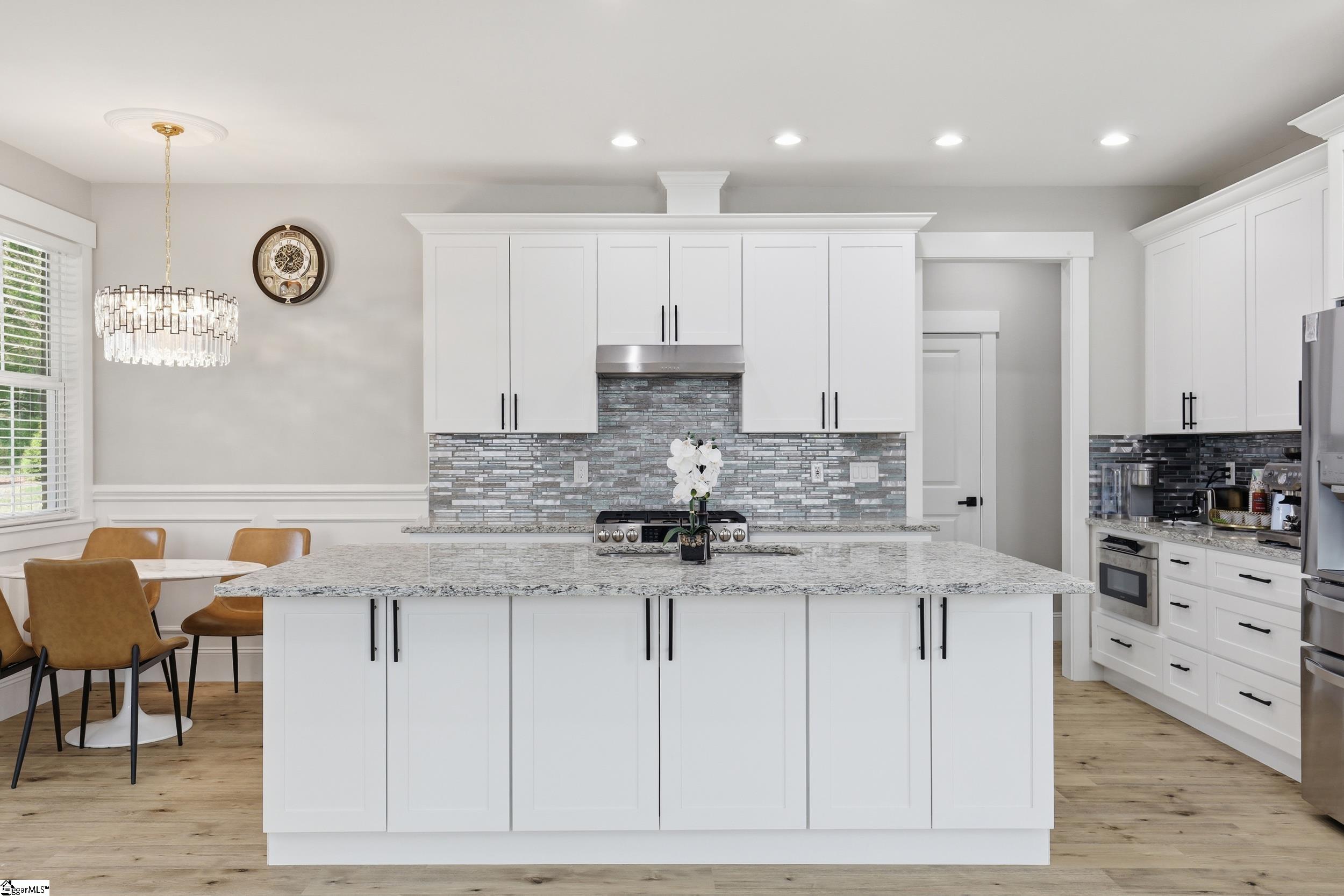 100 Courtyard Drive Anderson, SC 29621 - Photo 10 of 38