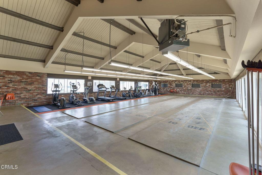 5540 West 5th Street, Unit 1 Oxnard, CA 93035 - Photo 35 of 35 a view of a indoor swimming pool