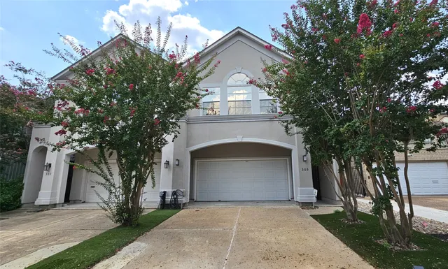 $3,000 | 305 Reinicke Street, Houston, TX 77007