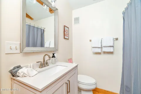 $450,000 | 391 Laurel Road, Townsend, TN 37882