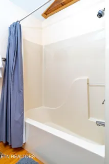 $450,000 | 391 Laurel Road, Townsend, TN 37882