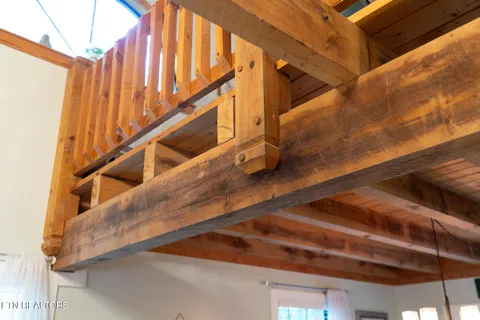 $450,000 | 391 Laurel Road, Townsend, TN 37882