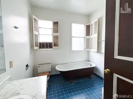 $1,400,000 | 1011-1015 Powell Street, San Francisco, CA 94108