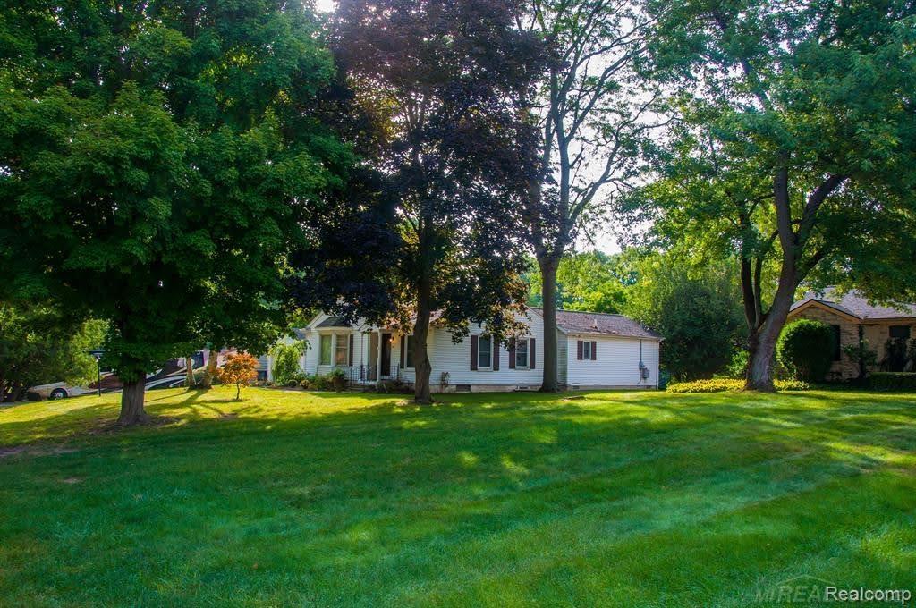 345 Hillview Street Rochester Hills, MI 48306 - Photo 17 of 28