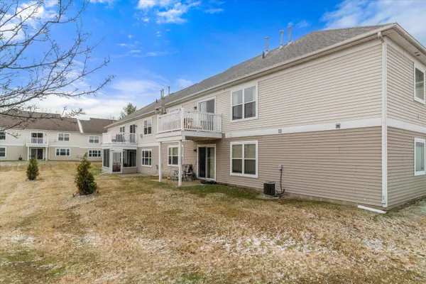 $312,500 | 709 Fieldstone Circle West, Chelsea, MI 48118
