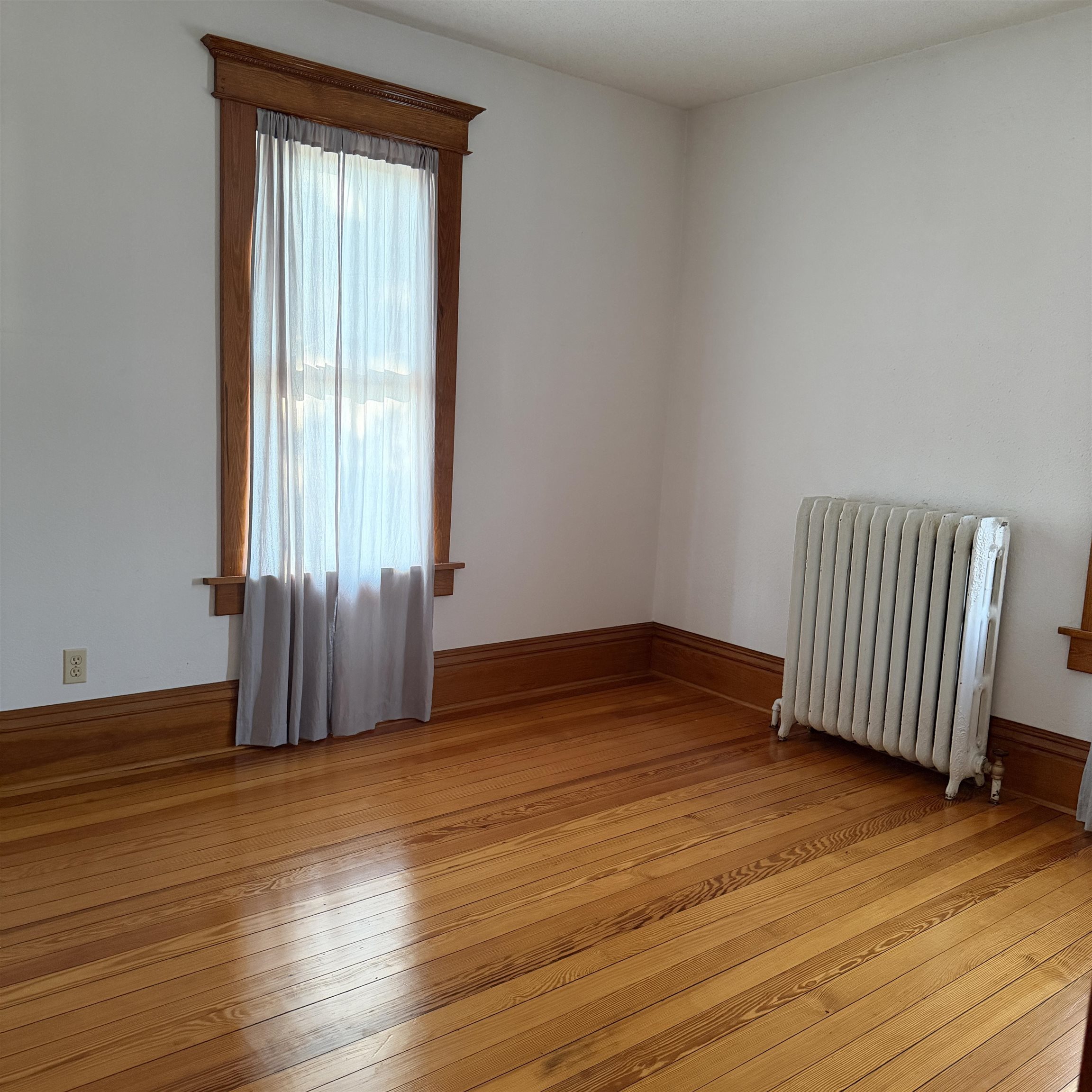 610 1st Street Bloomington, WI 53804 - Photo 8 of 51