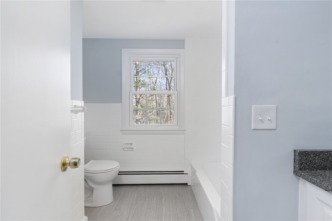 430 Shippee Road East Greenwich, RI 02818 - Photo 15 of 21 Gallery Image 15