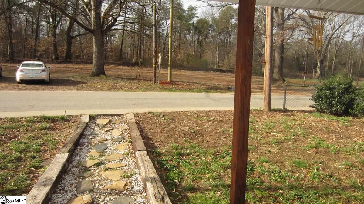 209 Mill Street Taylors, SC 29687 - Photo 13 of 15