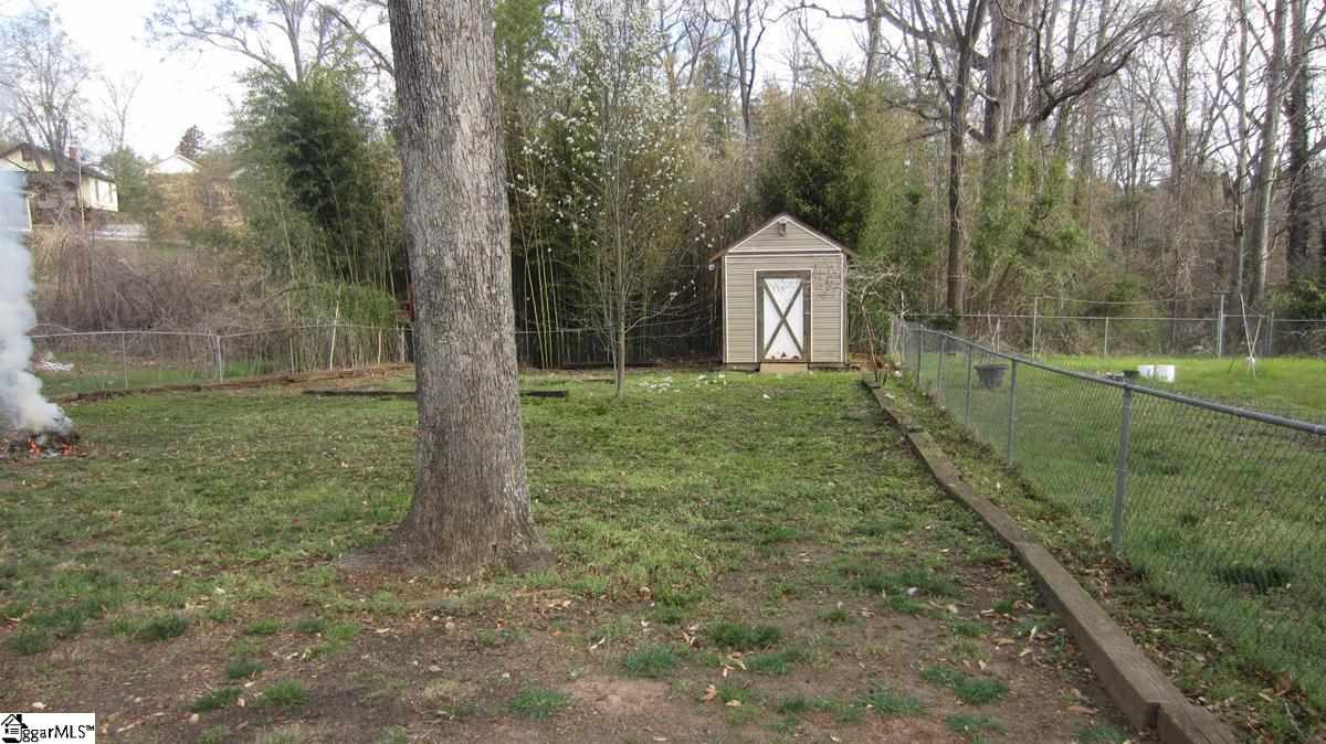 209 Mill Street Taylors, SC 29687 - Photo 5 of 15