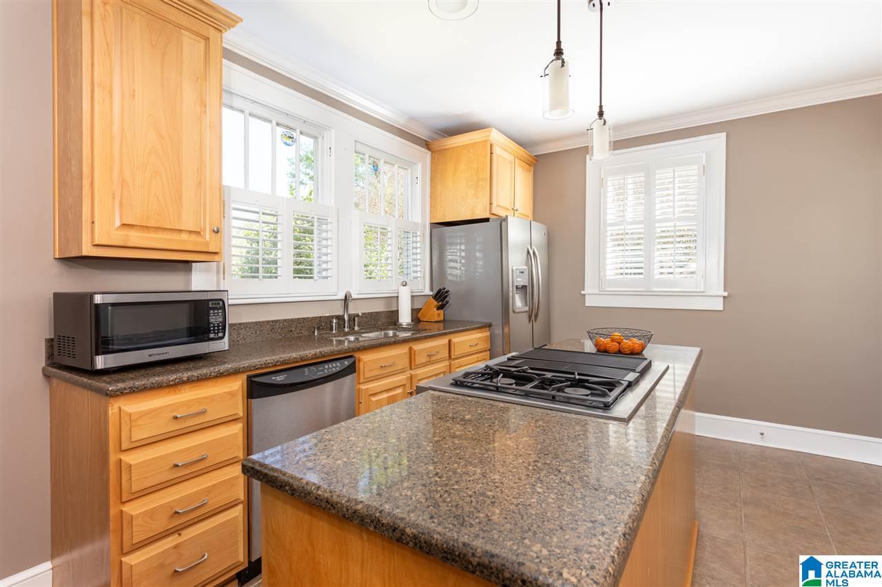 931 Montvue Road Anniston, AL 36207 - Photo 10 of 33 Gallery Image 10