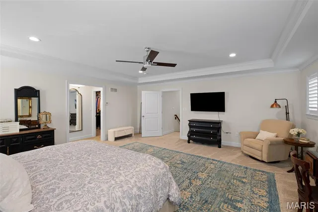 $1,700,000 | 4 Hillcrest Place, St. Louis, MO 63122