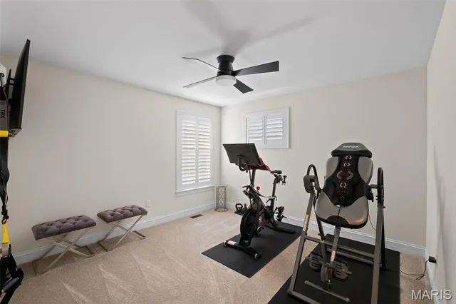 $1,700,000 | 4 Hillcrest Place, St. Louis, MO 63122