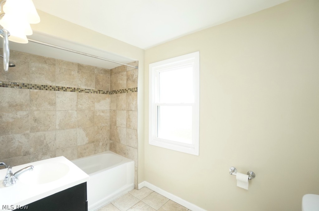 4026 Wyncote Road South Euclid, OH 44121 - Photo 20 of 25