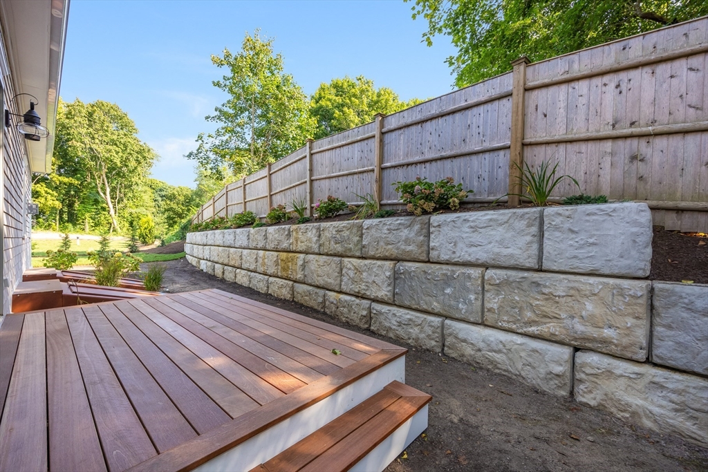 255 Old Main Road, Unit 2B Falmouth, MA 02556 - Photo 26 of 42