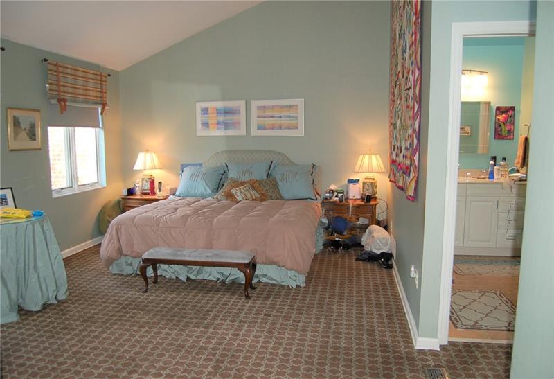 416 Schenley Road Pittsburgh, PA 15217 - Photo 16 of 25 Gallery Image 16