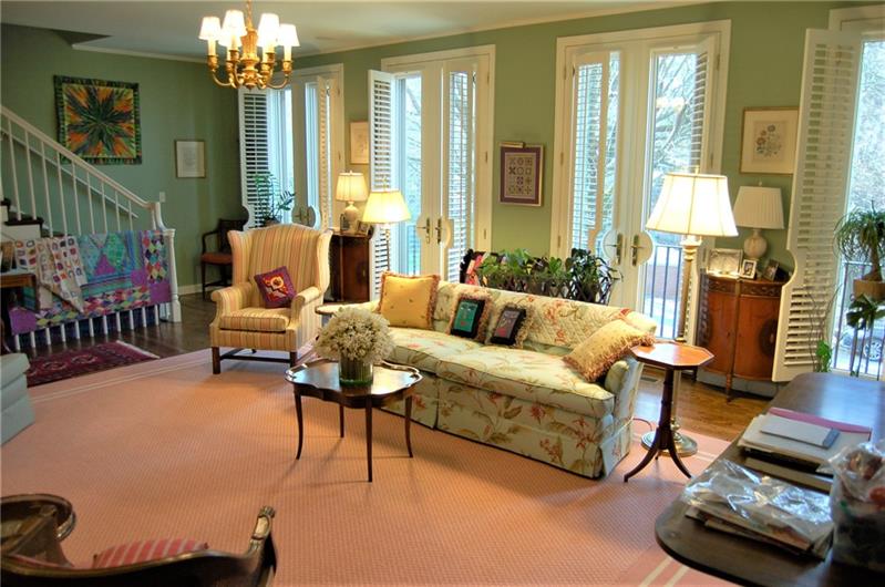 416 Schenley Road Pittsburgh, PA 15217 - Photo 8 of 25 Gallery Image 8
