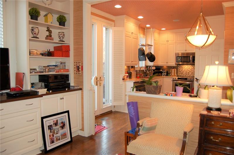 416 Schenley Road Pittsburgh, PA 15217 - Photo 10 of 25 Gallery Image 10
