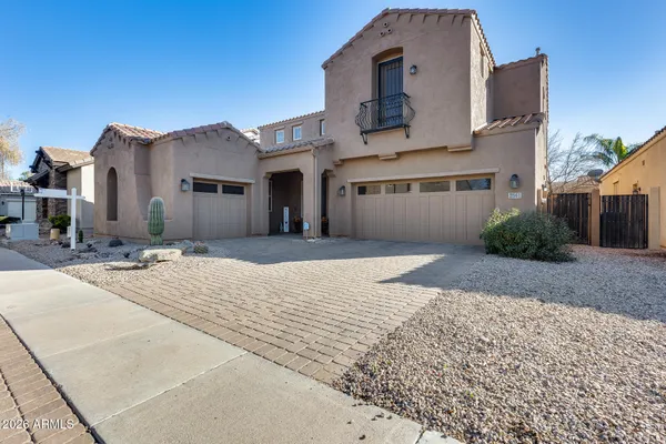 $794,999 | 3541 East Shannon Street, Gilbert, AZ 85295