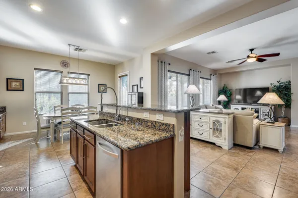 $794,999 | 3541 East Shannon Street, Gilbert, AZ 85295