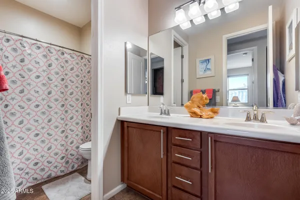 $794,999 | 3541 East Shannon Street, Gilbert, AZ 85295