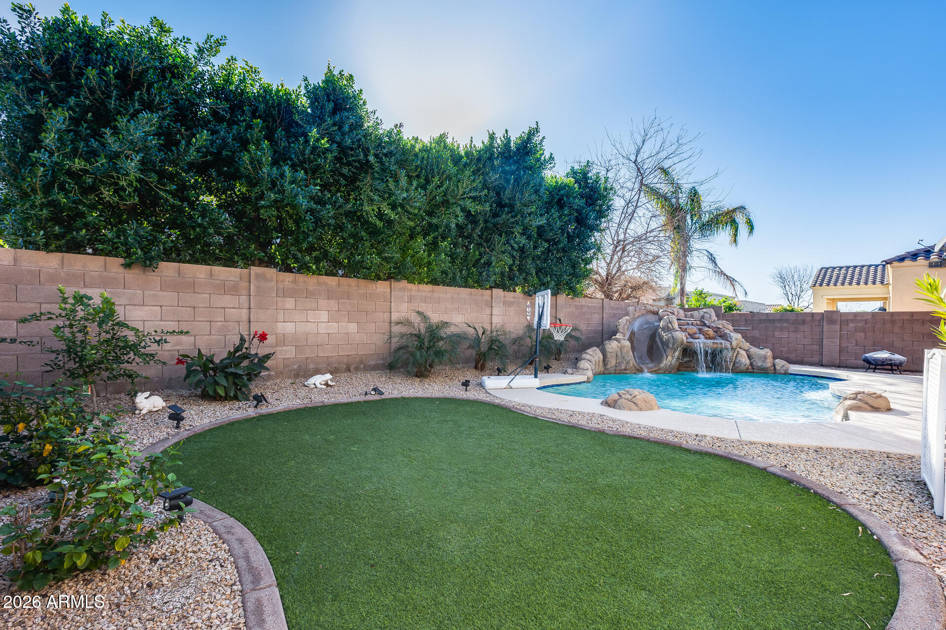 3541 East Shannon Street Gilbert, AZ 85295 - Photo 51 of 64 71