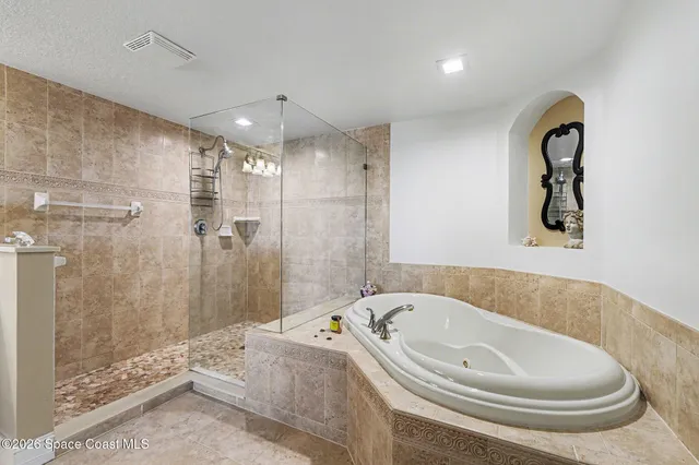 $775,000 | 15 Indian River Drive, Unit 701, Cocoa, FL 32922