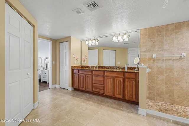 $775,000 | 15 Indian River Drive, Unit 701, Cocoa, FL 32922