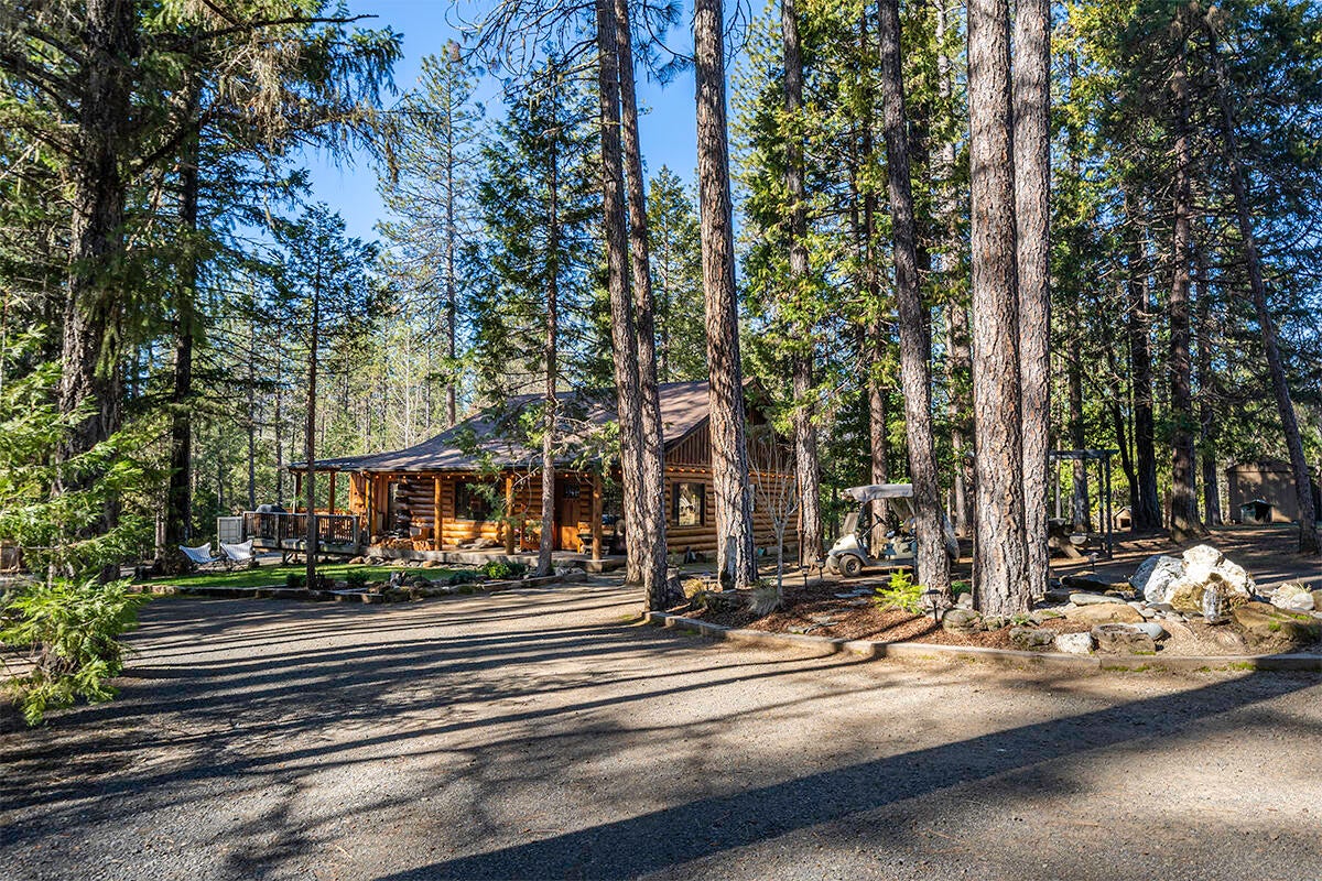 16575 Meadows Road White City, OR 97503 - Photo 1 of 46 DSC08731