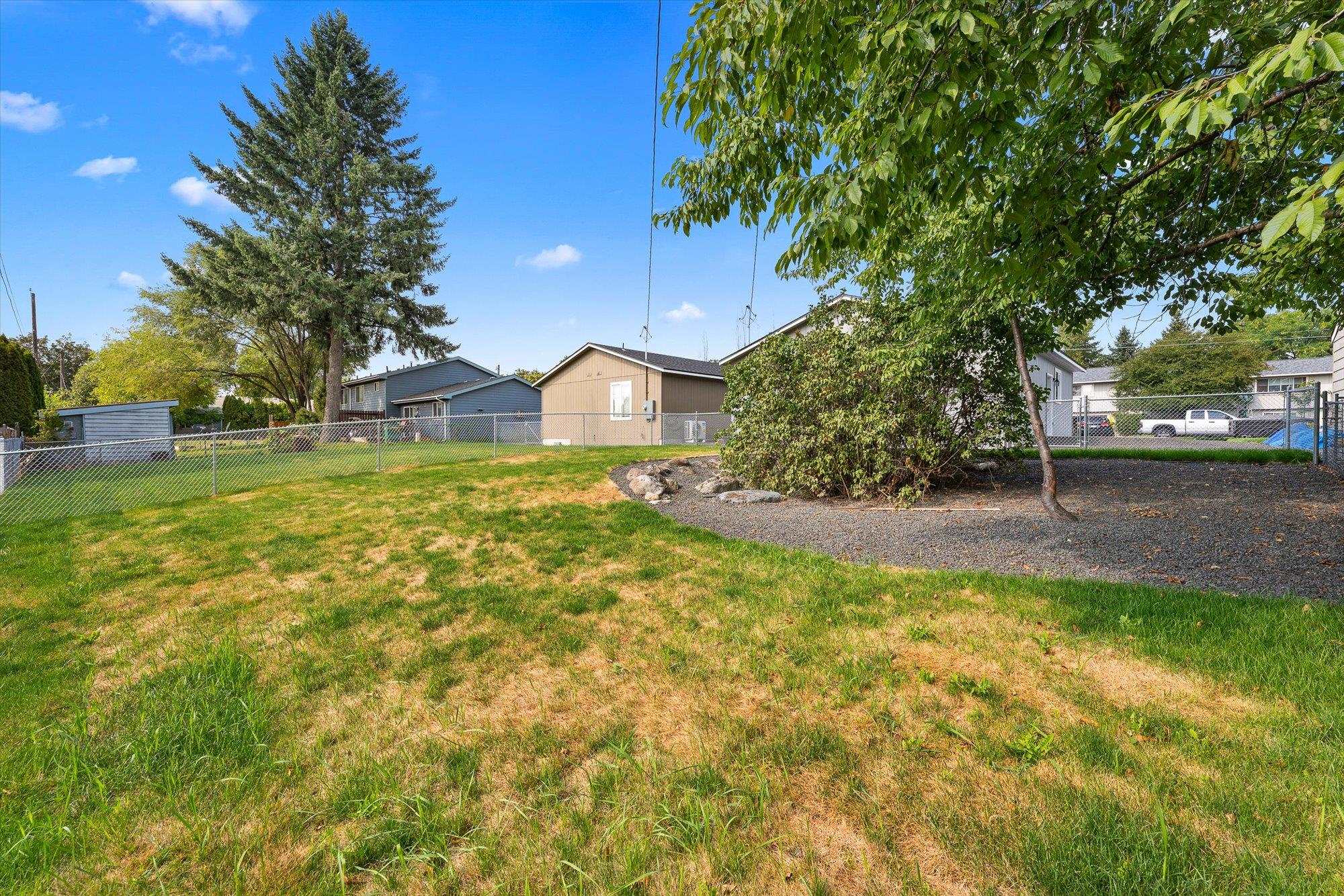 10806 East Augusta Avenue Spokane, WA 99206 - Photo 18 of 21