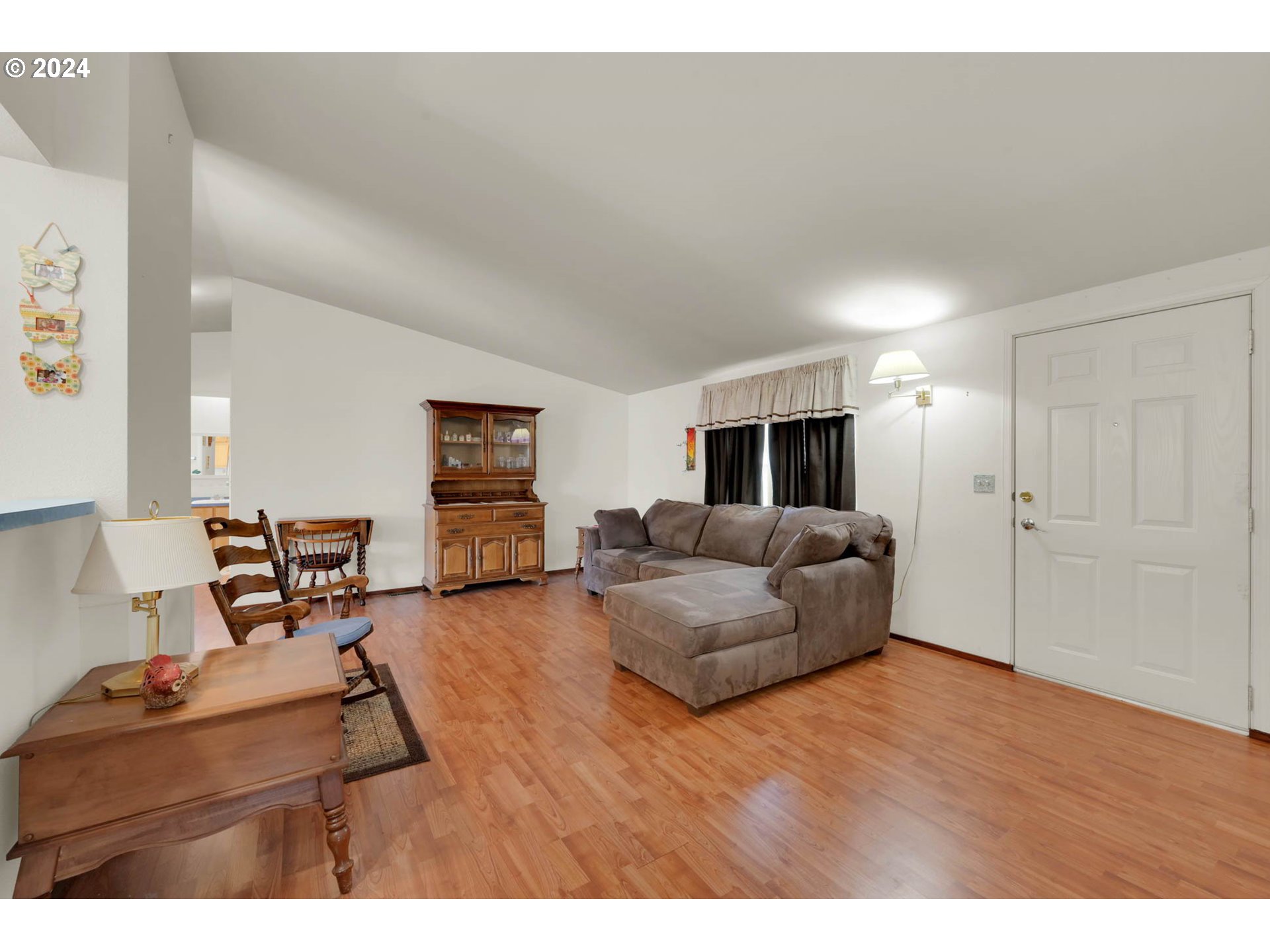 2394 Maia Loop Springfield, OR 97477 - Photo 3 of 19 a living room with furniture and wooden floor