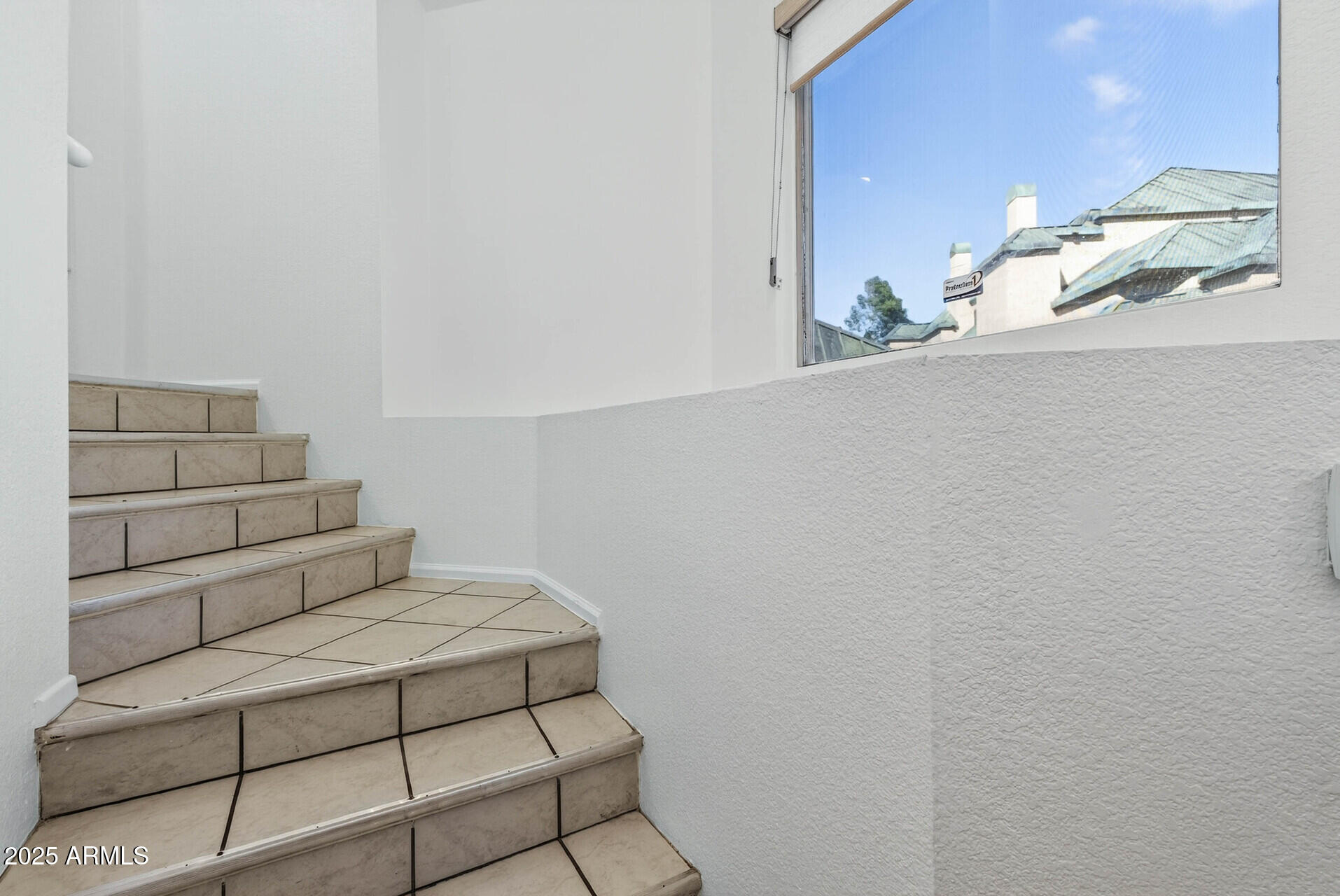 101 North 7th Street, Unit 245 Phoenix, AZ 85034 - Photo 6 of 37 a view of entryway